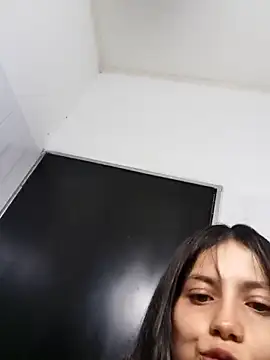 Snapshot of AriannaSoul chatting on July 7, 2026, 8:34 pm AriannaSoul online show from July 7, 2026, 8:34 pm