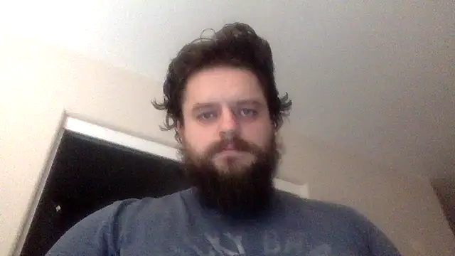 BeginnersLuck111 online show from June 4, 2026, 12:26 am