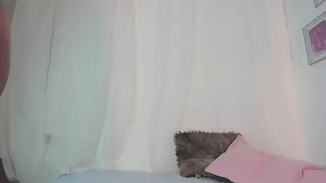 Teen Innocent online show from October 4, 2025, 8:32 pm