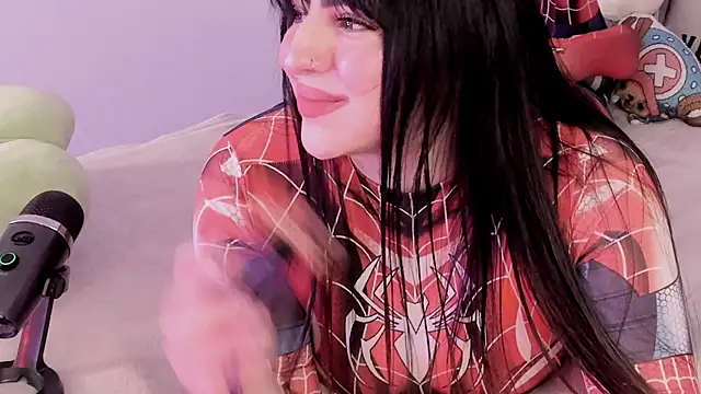 Camila Matinez  online show from October 14, 2025, 12:00 am