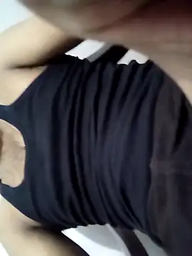 riyaroy087 online show from October 22, 2025, 8:19 pm