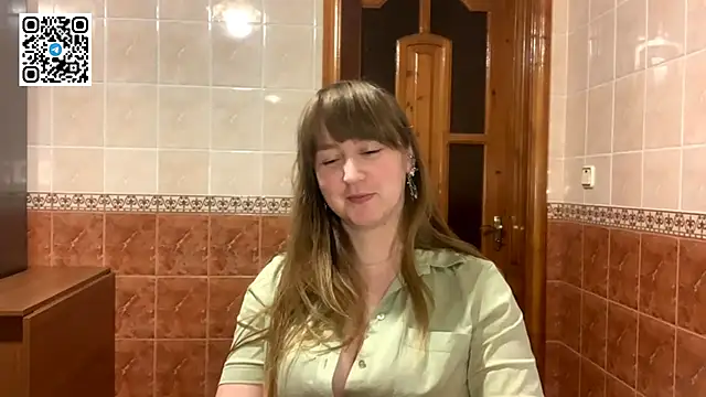 MaroonMoon  online show from November 20, 2025, 8:53 pm