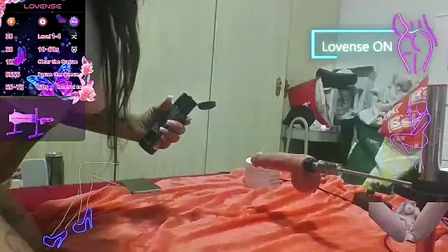 canariamorbosa online show from February 11, 2026, 7:14 pm