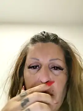 Snapshot of canariamorbosa chatting on October 10, 2025, 11:49 pm canariamorbosa online show from October 10, 2025, 11:49 pm