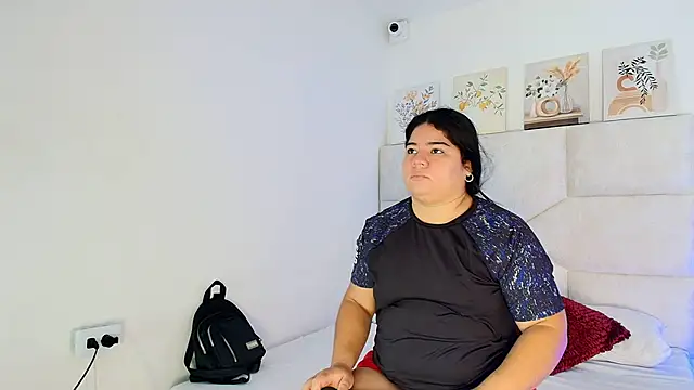Snapshot of elizawiliamst chatting on May 18, 2026, 12:21 pm elizawiliamst online show from May 18, 2026, 12:21 pm
