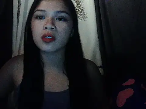 Snapshot of Zachariah_05 chatting on February 6, 2026, 7:48 am Zachariah 05 online show from February 6, 2026, 7:48 am