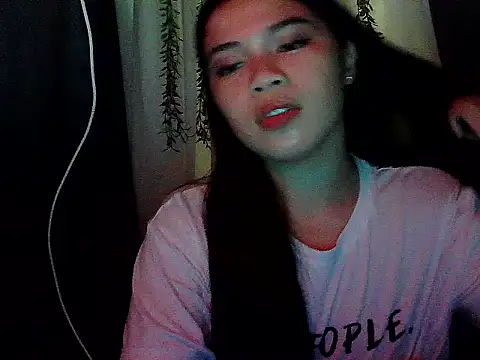 Snapshot of Zachariah_05 chatting on February 1, 2026, 6:44 am Zachariah 05 online show from February 1, 2026, 6:44 am