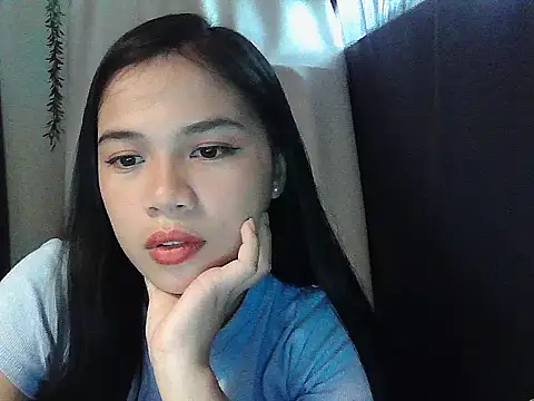 Snapshot of Zachariah_05 chatting on March 9, 2026, 7:23 am Zachariah 05 online show from March 9, 2026, 7:23 am