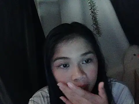 Snapshot of Zachariah_05 chatting on March 6, 2026, 1:39 pm Zachariah 05 online show from March 6, 2026, 1:39 pm