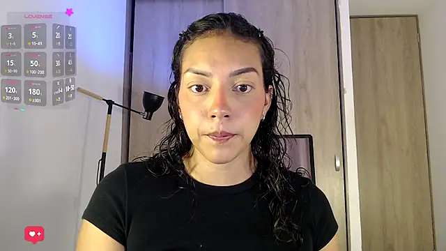 WendySuns  online show from October 18, 2025, 1:07 am