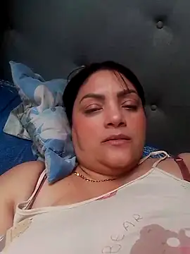 tiffany Johnson1 online show from April 10, 2026, 6:26 pm