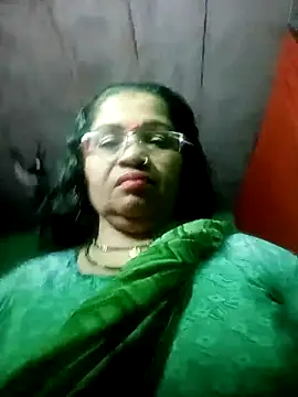 Manavi x online show from October 9, 2025, 10:32 pm