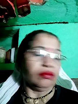 Manavi x online show from October 12, 2025, 10:11 pm