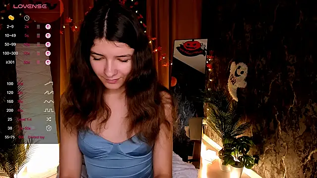 Snapshot of amy_cute_cat chatting on October 29, 2025, 8:57 am amy cute cat online show from October 29, 2025, 8:57 am