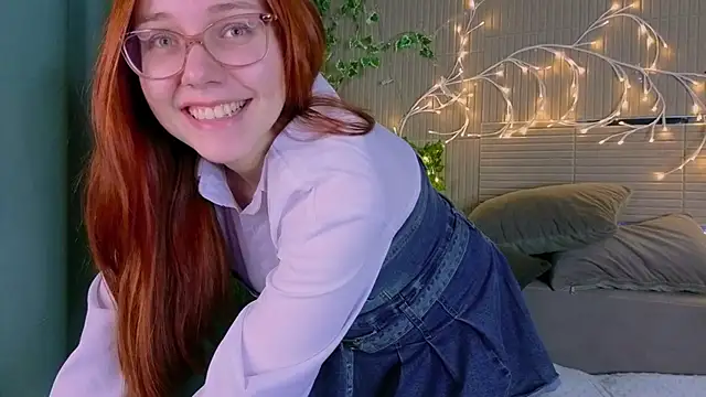 PollyVinice online show from May 15, 2026, 4:38 pm