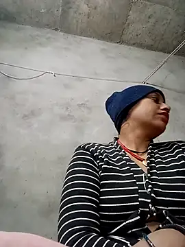 Sandhya x online show from November 13, 2025, 9:40 pm