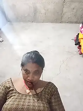 Sandhya x online show from October 7, 2025, 7:37 pm