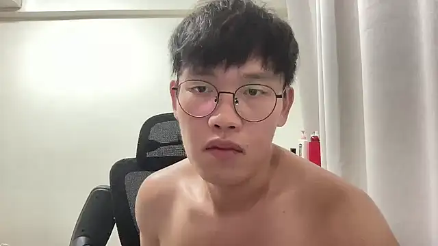 Passionatetwink2 online show from July 18, 2026, 8:23 am