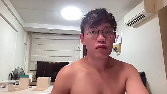 Passionatetwink2 online show from July 21, 2026, 11:22 am