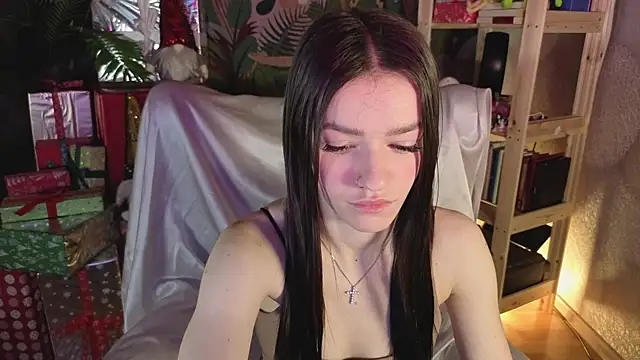 E l i z e  online show from January 10, 2026, 5:14 am