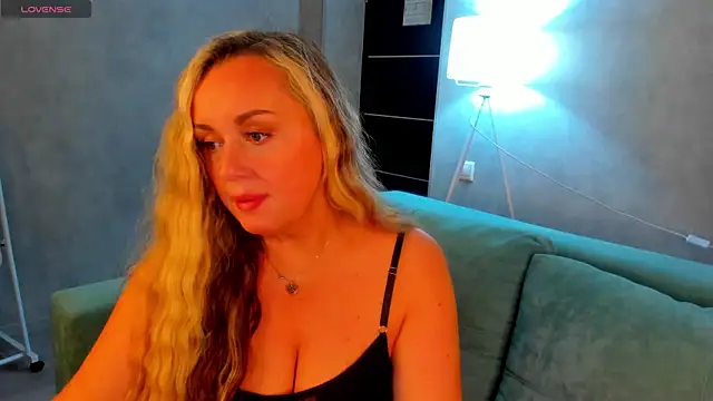 Sky Kuper online show from November 11, 2025, 12:38 am