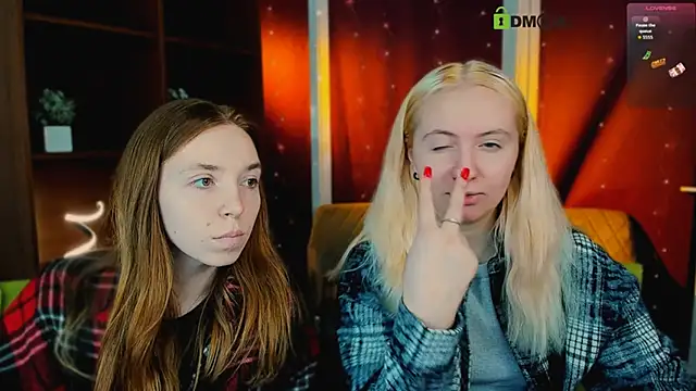 mila glow1 online show from March 19, 2026, 6:24 am