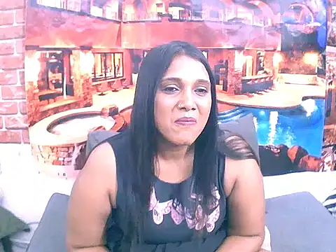 IndianSexyLady4u online show from November 11, 2025, 3:18 pm