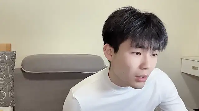 Snapshot of xiaoyang5200 chatting on November 29, 2025, 2:50 pm xiaoyang5200 online show from November 29, 2025, 2:50 pm