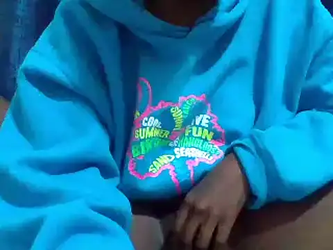 Snapshot of chocolatebarbiee chatting on October 20, 2025, 9:21 am chocolatebarbiee online show from October 20, 2025, 9:21 am