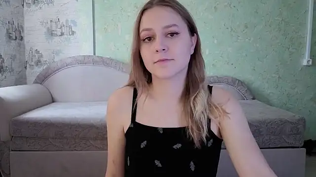 Snapshot of ShyMistery chatting on October 13, 2025, 11:01 am ShyMistery online show from October 13, 2025, 11:01 am