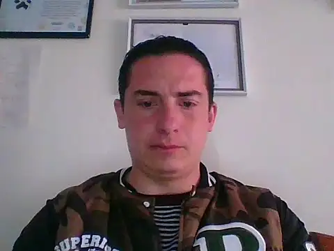 Snapshot of mickseb89 chatting on September 29, 2025, 4:34 pm mickseb89 online show from September 29, 2025, 4:34 pm