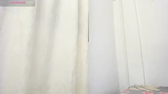 Snapshot of Ebony_danik chatting on November 20, 2025, 11:25 pm Ebony danik online show from November 20, 2025, 11:25 pm