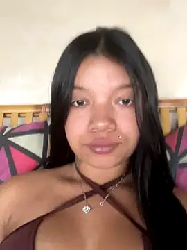 lola bn online show from September 22, 2025, 2:34 pm