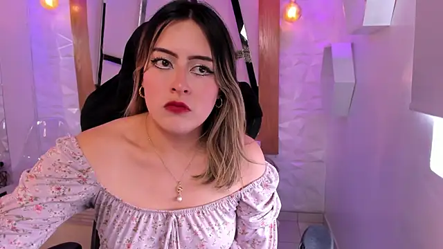 Jenny Wolridge  online show from September 16, 2025, 8:10 pm