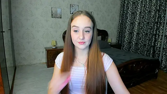 SabrinaCandi online show from October 28, 2025, 3:51 am