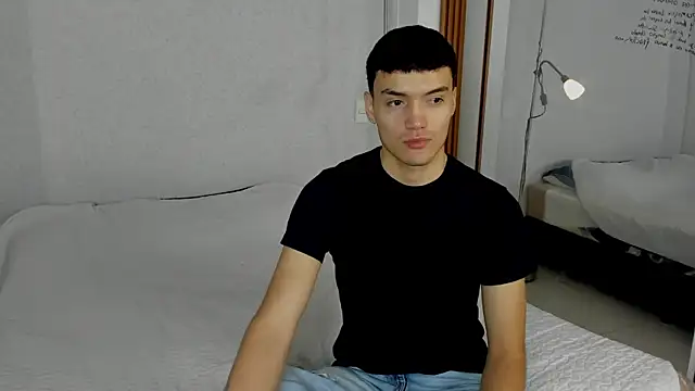 Jacksonflorez online show from September 17, 2025, 7:05 pm