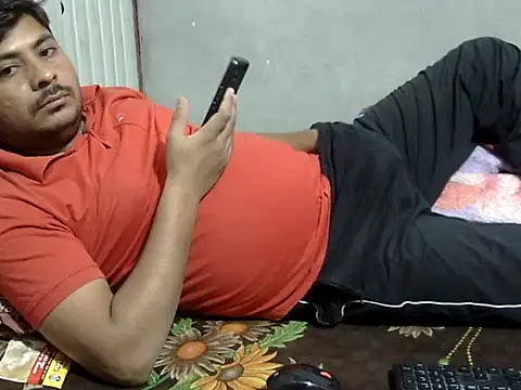 Ajmersingh335512 online show from April 5, 2026, 3:51 pm