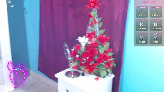 Coraline Playful online show from December 4, 2025, 6:18 pm