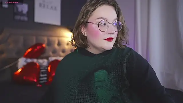 Alissa S online show from February 12, 2025, 1:06 pm