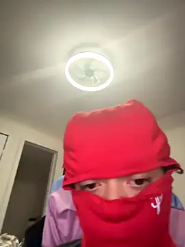 lionr0660 online show from December 4, 2025, 8:41 pm