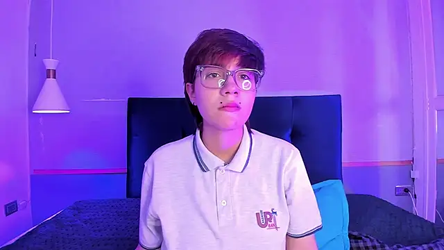 Snapshot of Tsuki_Maru chatting on January 16, 2026, 4:05 am Tsuki Maru online show from January 16, 2026, 4:05 am