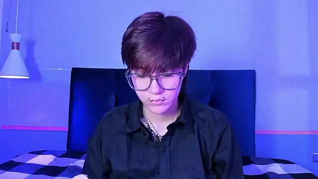 Snapshot of Tsuki_Maru chatting on February 3, 2026, 8:25 pm Tsuki Maru online show from February 3, 2026, 8:25 pm