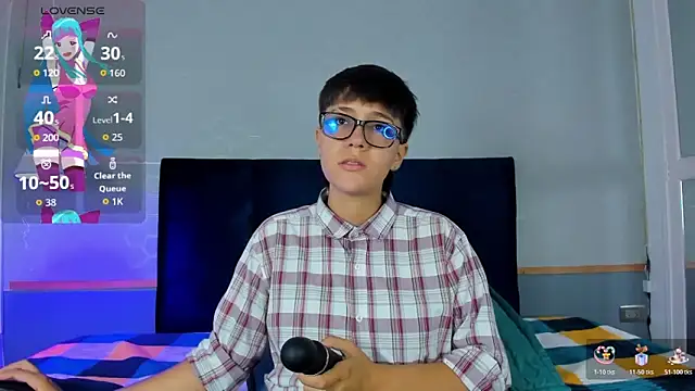 Tsuki Maru online show from November 7, 2025, 8:13 pm