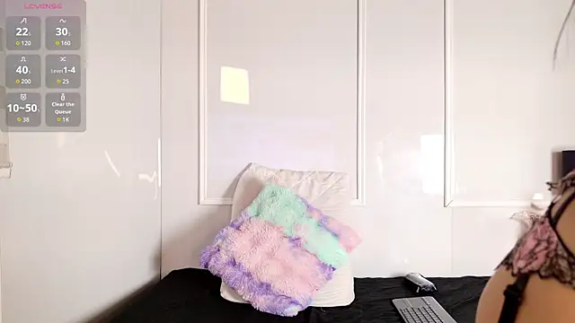 Nath velvet online show from April 30, 2026, 3:35 am