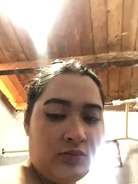Alanna Ortiz online show from October 3, 2025, 7:48 pm
