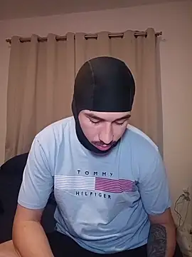 Jadriel23 online show from November 9, 2025, 2:59 am