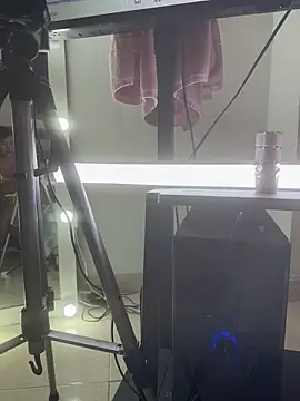 Snapshot of Sara_trans_hot chatting on February 14, 2026, 6:02 am Sara trans hot online show from February 14, 2026, 6:02 am