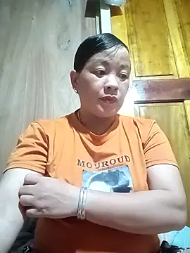 ningchun20 online show from October 3, 2025, 3:02 pm