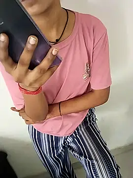 Student girl2 online show from September 25, 2025, 3:01 am