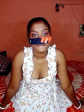 FUNS32514 online show from October 24, 2025, 3:44 pm